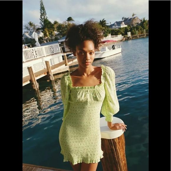 Celebrities favorite Faithful The Brand Gombardy Mini Dress Bisset Floral size 2 - Picture 4 of 13